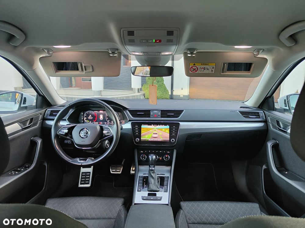 Skoda Superb 2.0 TDI Active DSG7 - 33