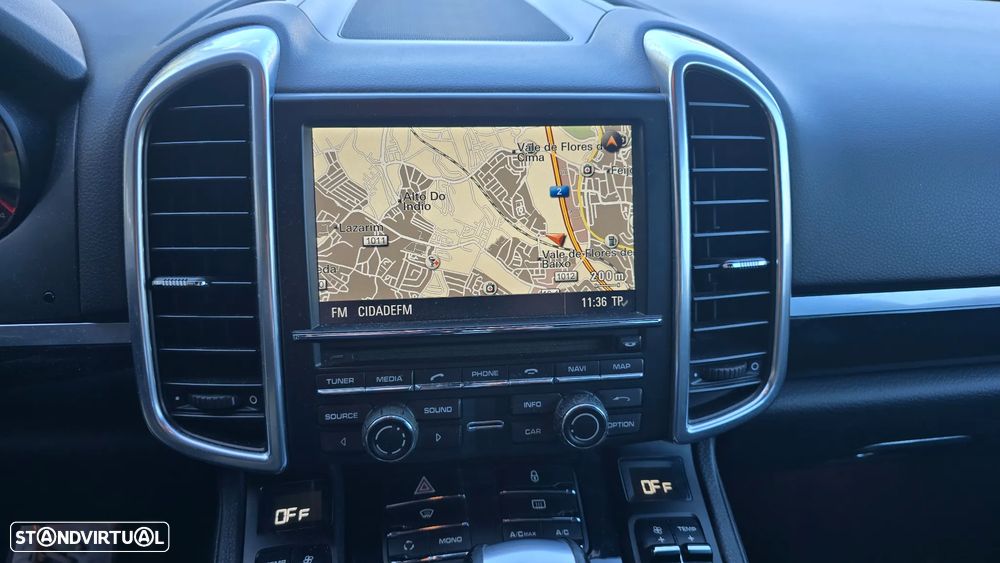 Porsche Cayenne Diesel Tiptronic S - 30