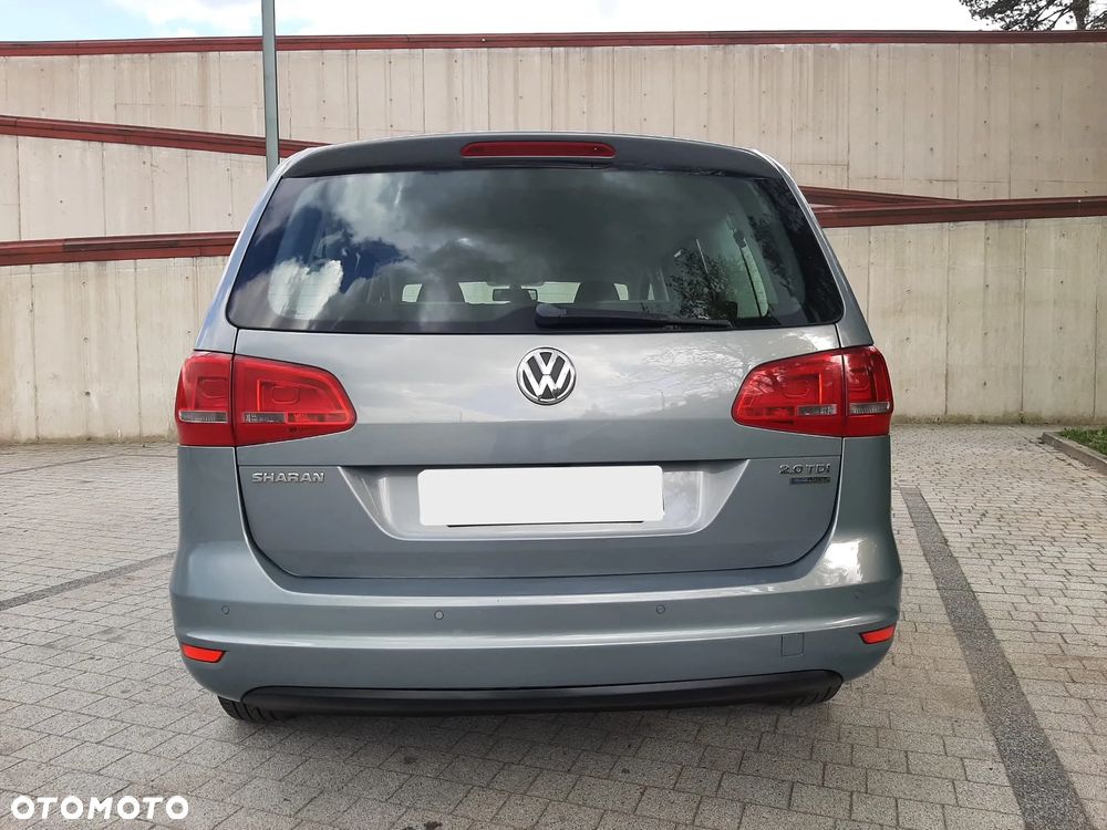 Volkswagen Sharan 2.0 TDI DSG BlueMotion Technology Trendline - 11