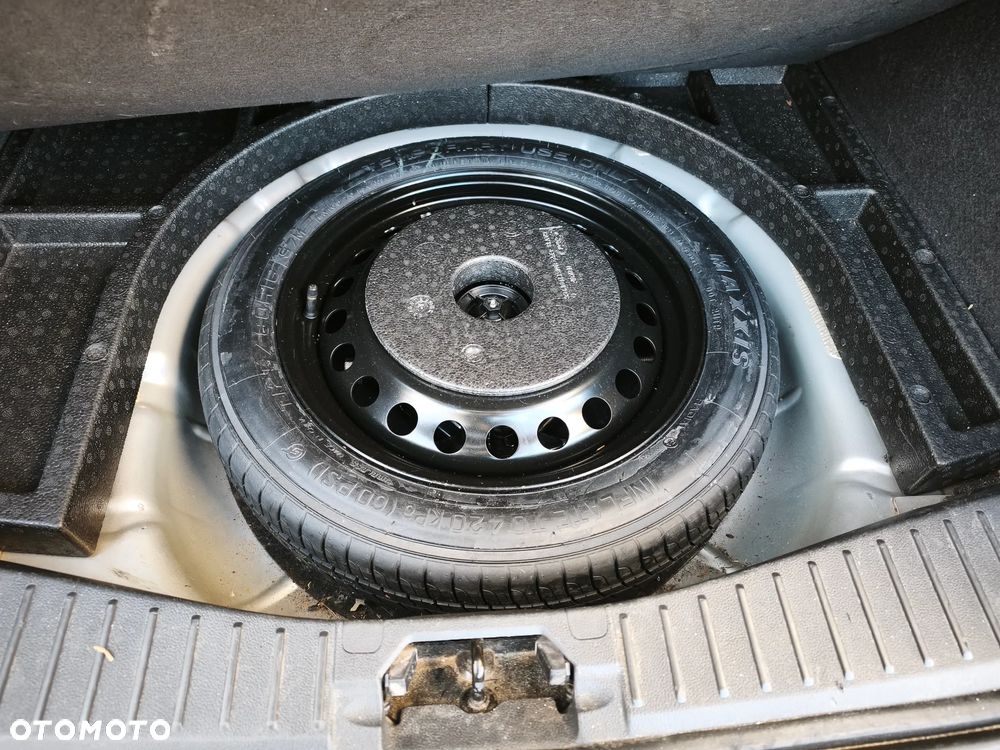 Ford C-MAX 1.5 TDCi Start-Stop-System Titanium - 15