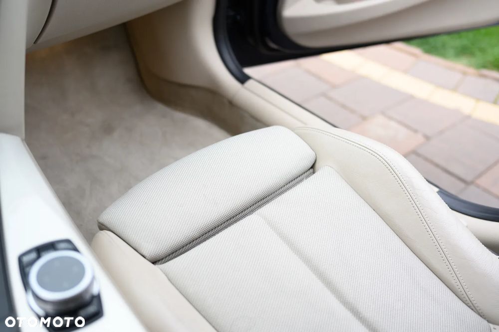 BMW Seria 3 - 24