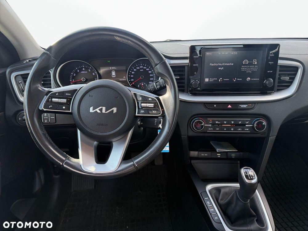 Kia Ceed - 14
