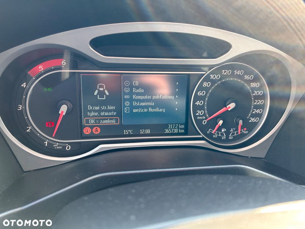 Ford Mondeo 2.0 TDCi Titanium S - 11