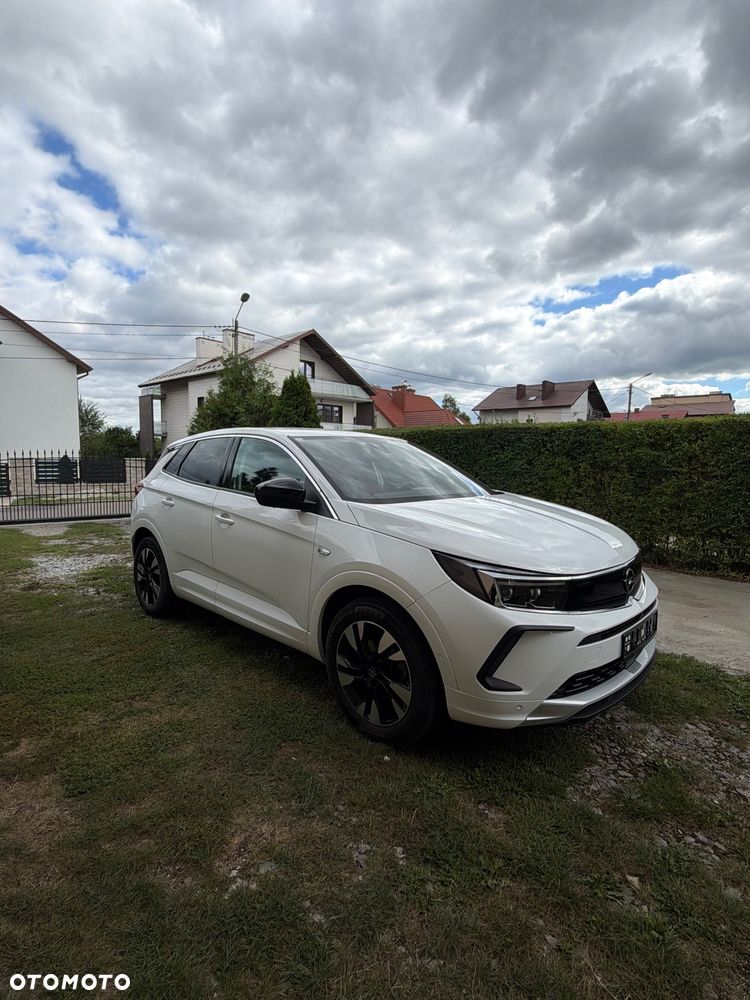 Opel Grandland X 1.2 T GPF Edition S&S - 3