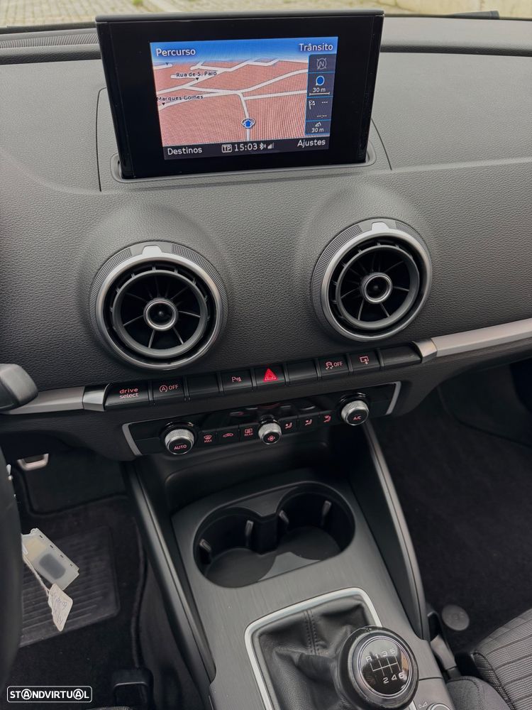 Audi A3 Sportback 1.6 TDI (clean diesel) Ambition - 18