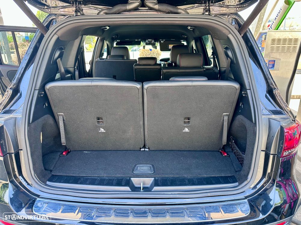 Mercedes-Benz GLB 200 d AMG Line - 12