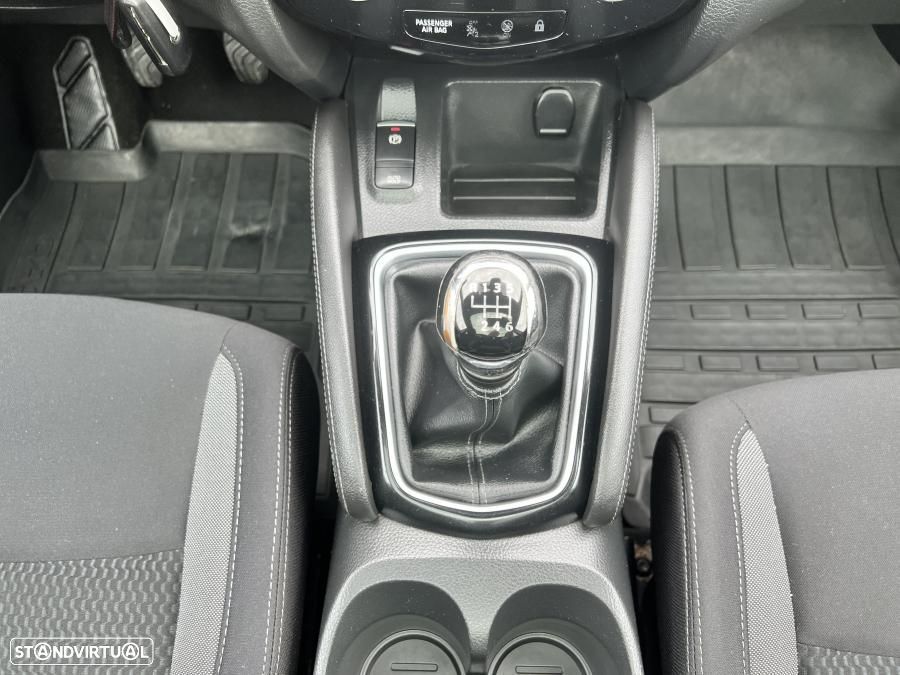 Nissan Qashqai 1.5 dCi N-Connecta - 41
