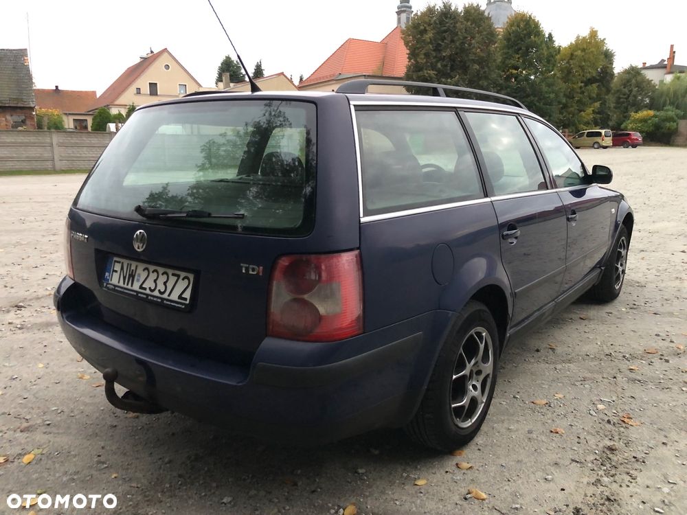 Volkswagen Passat - 5