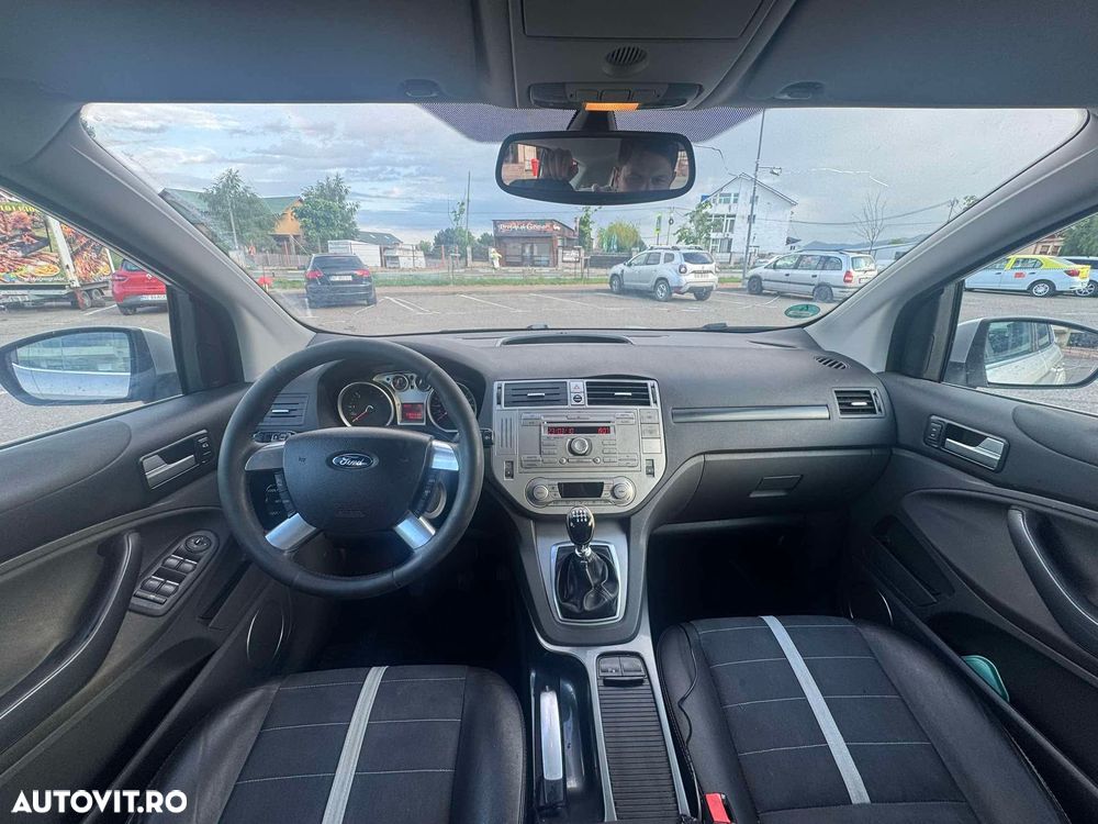 Ford Kuga 2.0L TDCi DPF Trend - 8