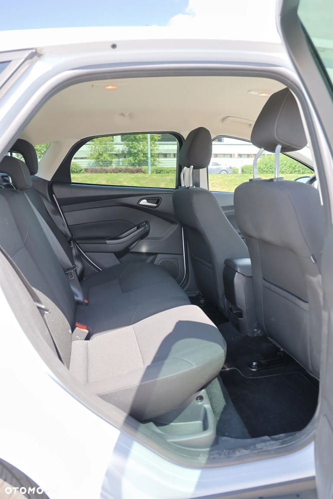 Ford Focus 1.6 TI-VCT Trend - 21
