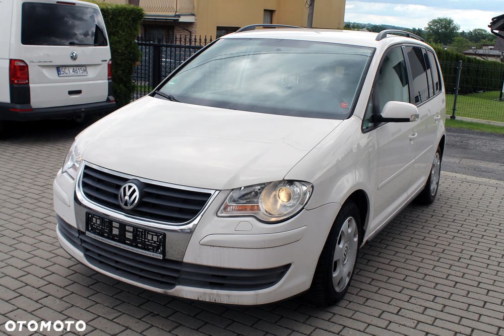 Volkswagen Touran 1.4 TSI DSG Comfortline - 2