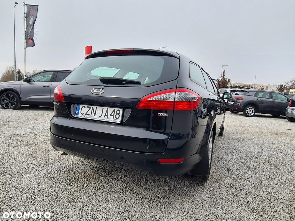 Ford Mondeo 1.8 TDCi Ambiente - 10