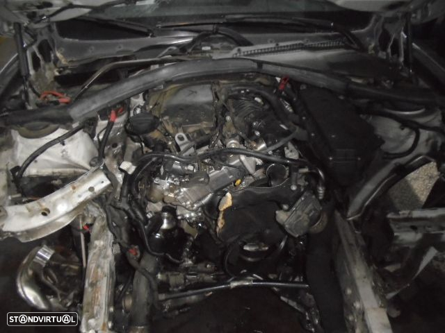 Carro MOT: B47 D20 A  N47D20C  CXVEL: S205A BMW F30 2012 320D 163CV 4P CINZA DIESEL - 8