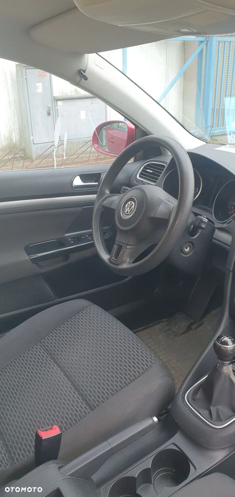 Volkswagen Golf 1.6 TDI DPF Trendline - 4