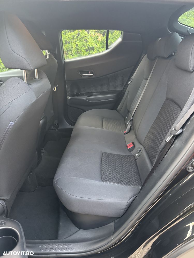 Toyota C-HR Hybrid Business-Edition - 15