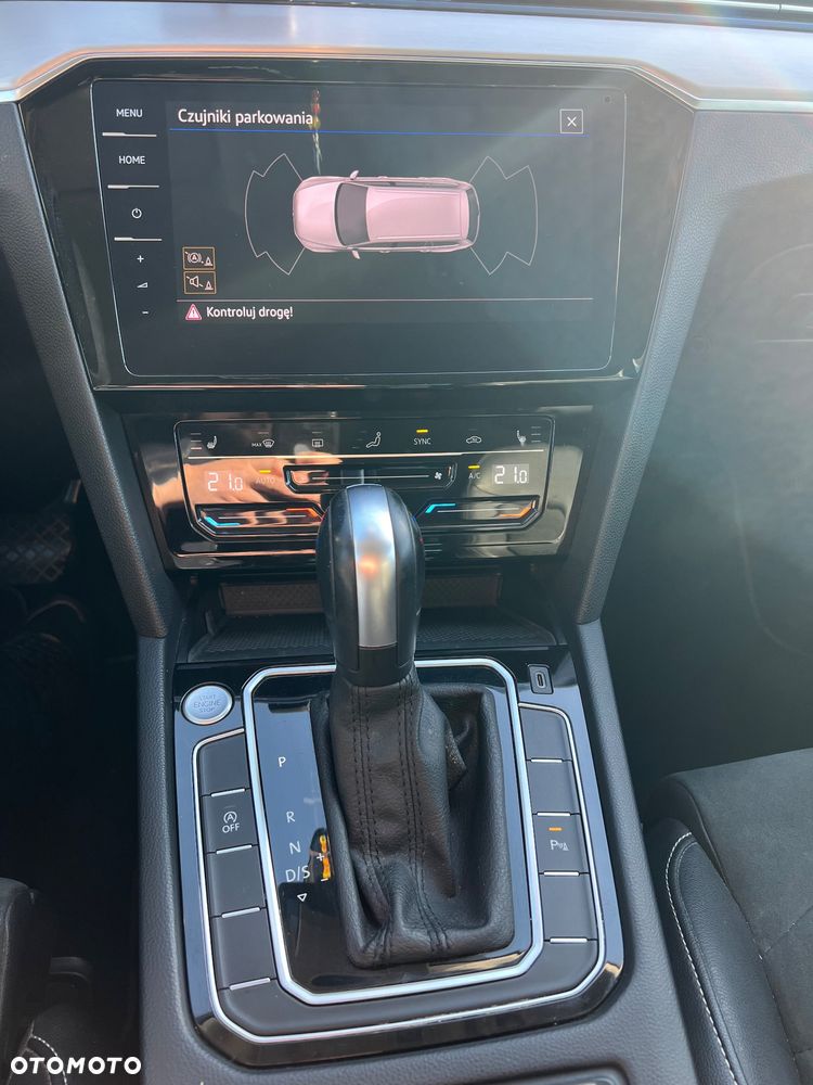 Volkswagen Passat 2.0 TDI BMT Highline DSG7 - 19