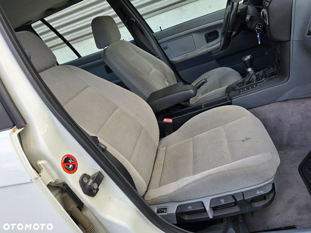 BMW Seria 3 - 8