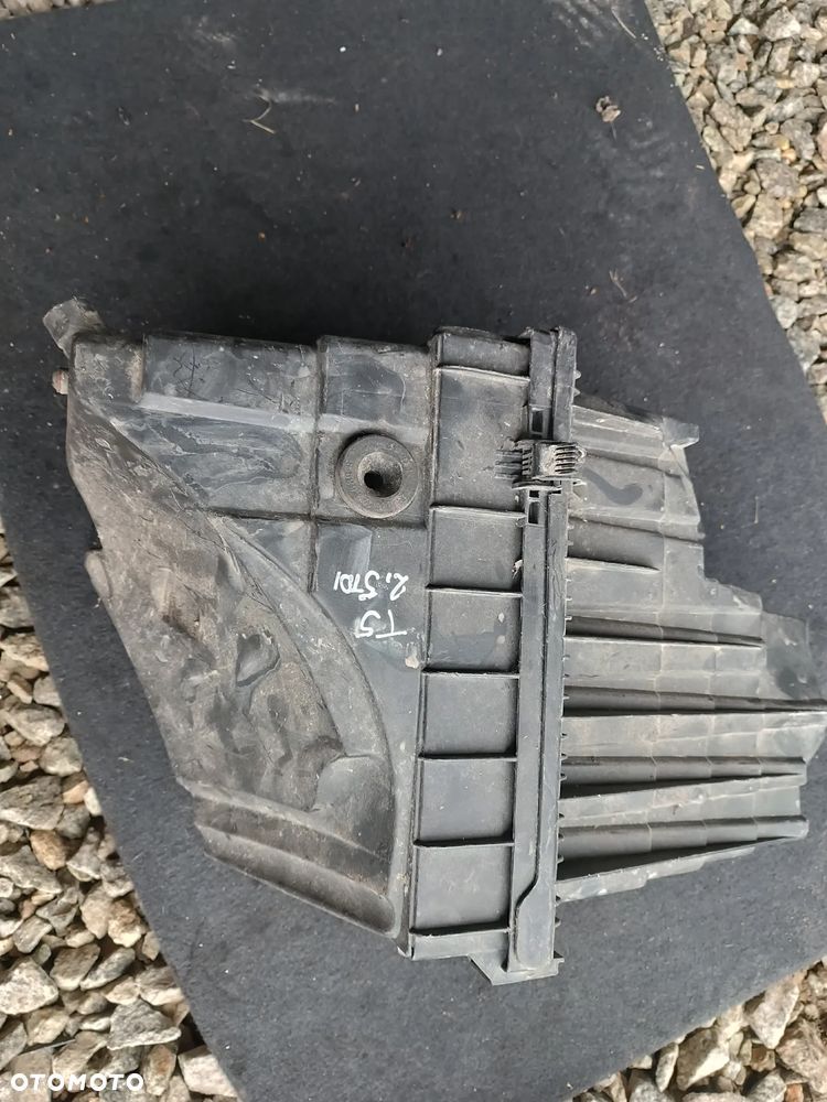 FILTR POWIETRZA OBUDOWA VOLKSWAGEN T5 2.5 TDI - 3