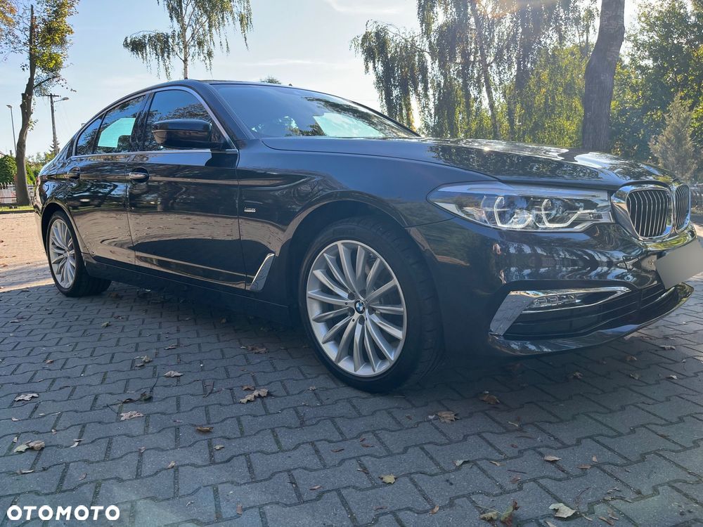 BMW Seria 5 520d xDrive Luxury Line - 11