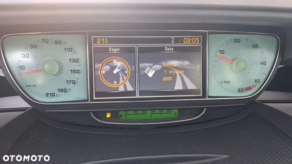Na części Peugeot 807 silnik 2.0 HDI 107 KM RHM (DW10ATED4) lakier EYL skrzynia maska zderzak drzwi klapa szyba fotel kanapa lusterko lampa deska GWARANCJA !!! Przód Tył Zestaw Komplet Drzwi Klapa Zderzak Błotnik Maska Grill Atrapa Szyba Pas Lampa Lusterko Boczki Fotel Kanapa Kokpit Deska Rozdzielcza Przełącznik Włącznik Sterownik Przewody Wiązka Instalacja Moduł Komputer Czujnik Listwa Pompa Alternator Wtryski Głowica Rozrusznik Kompresor Sprzęgło Dwumas Silnik  Skrzynia ABS Klimatyzacji Paliwa Wspomagania Kolektor Turbina Przepustnica Zawór Chłodnica Koło Hak Belka Sanki Zawieszenie Mcpherson Półoś Amortyzator Wydech Tłumik Zacisk Most - 14