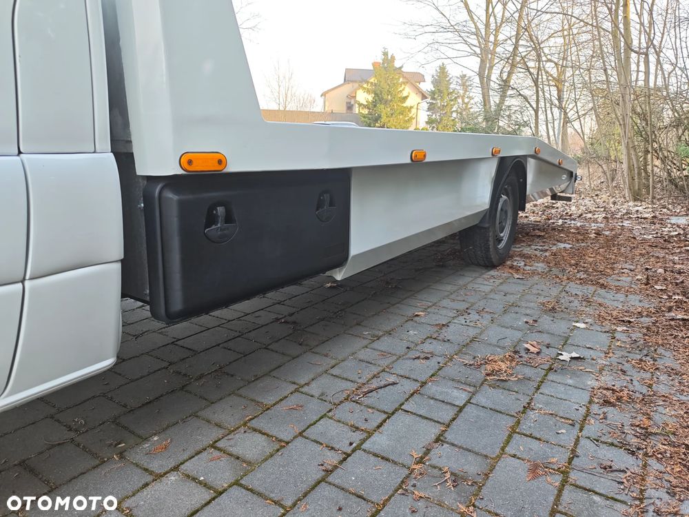 Mercedes-Benz SPRINTER - 8