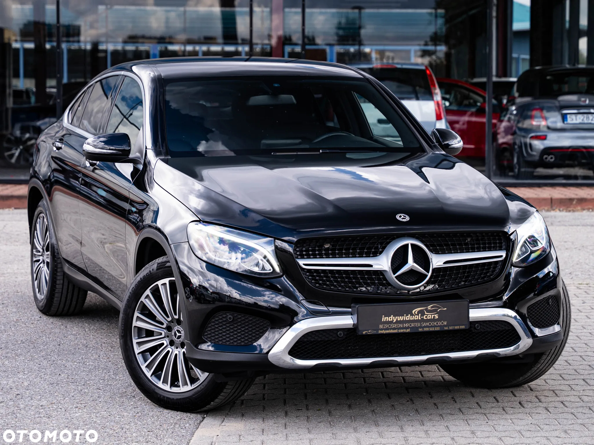 Mercedes-Benz GLC 300 Coupe 4Matic 9G-TRONIC Exclusive - 4