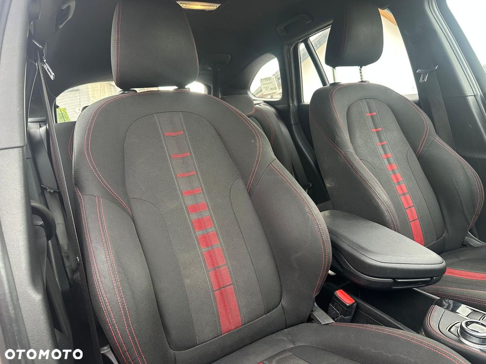 BMW X1 sDrive18d Sport Line sport - 15