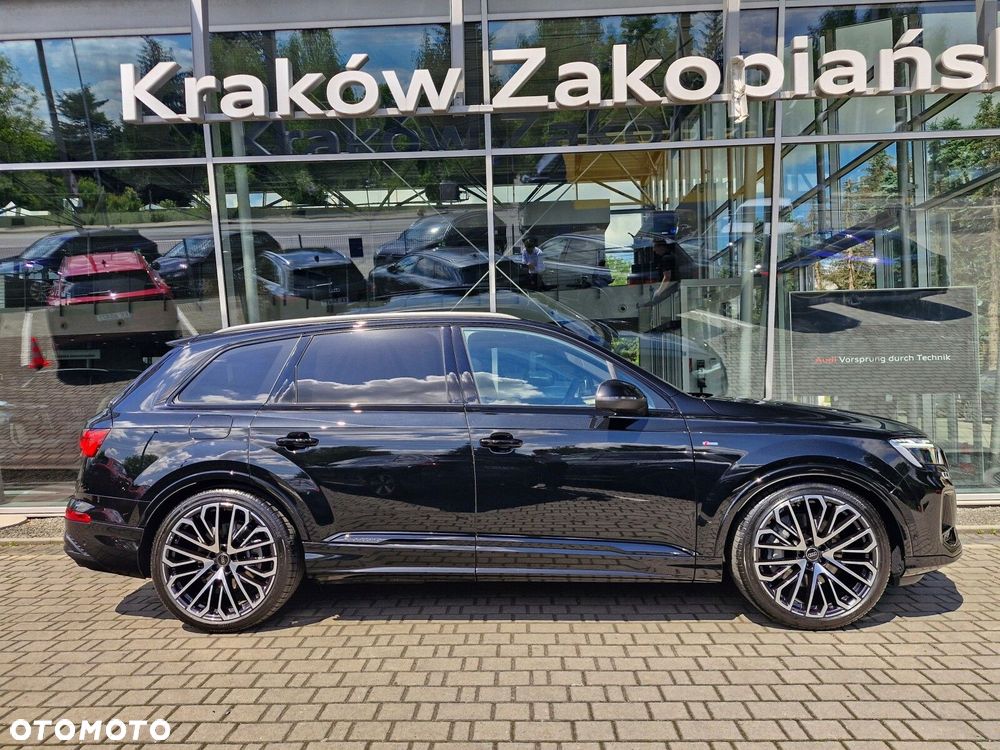 Audi Q7 55 TFSI mHEV Quattro S Line Tiptr - 8