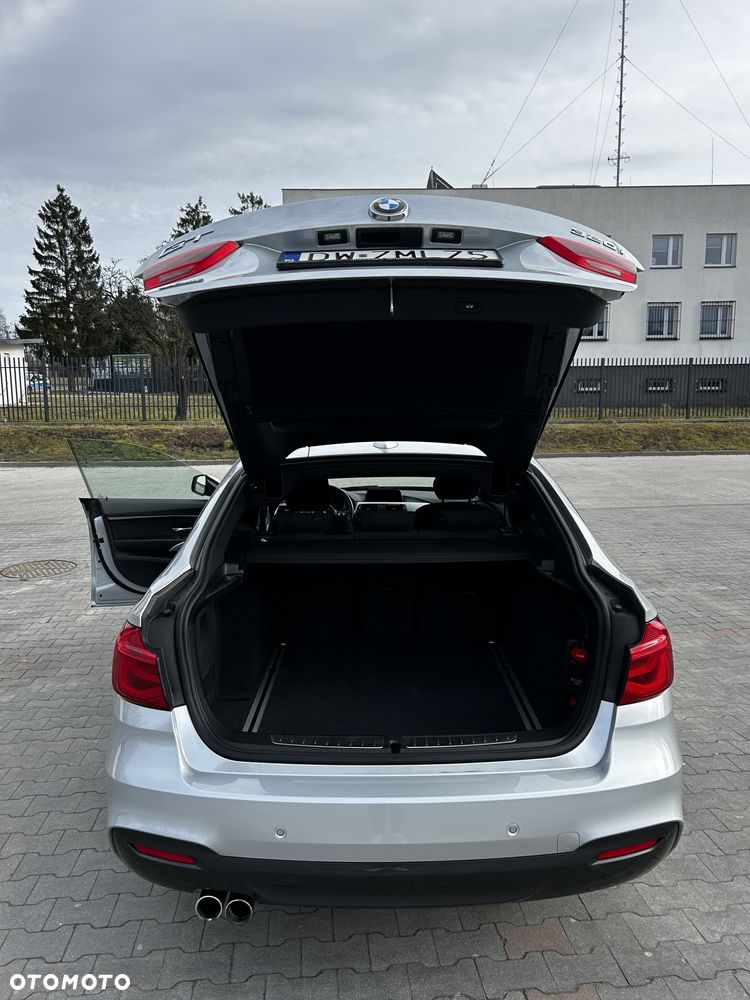 BMW 3GT 320i xDrive M Sport - 6
