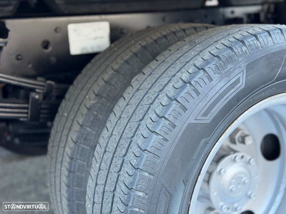 Mitsubishi Canter 3.0 D-ID 3L - 15