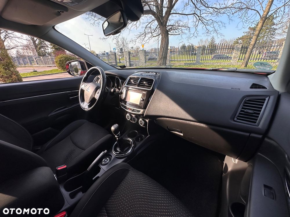 Mitsubishi ASX 1.6 DI-D 4WD Plus - 34