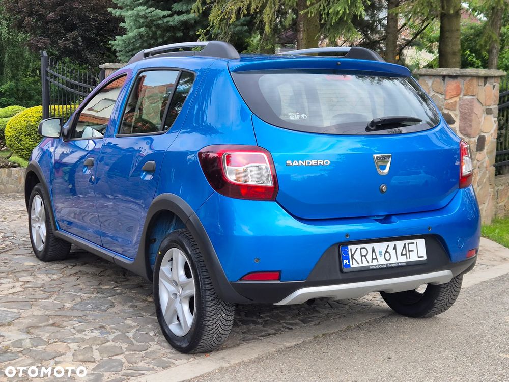 Dacia Sandero Stepway TCe 90 (S&S) Celebration - 16