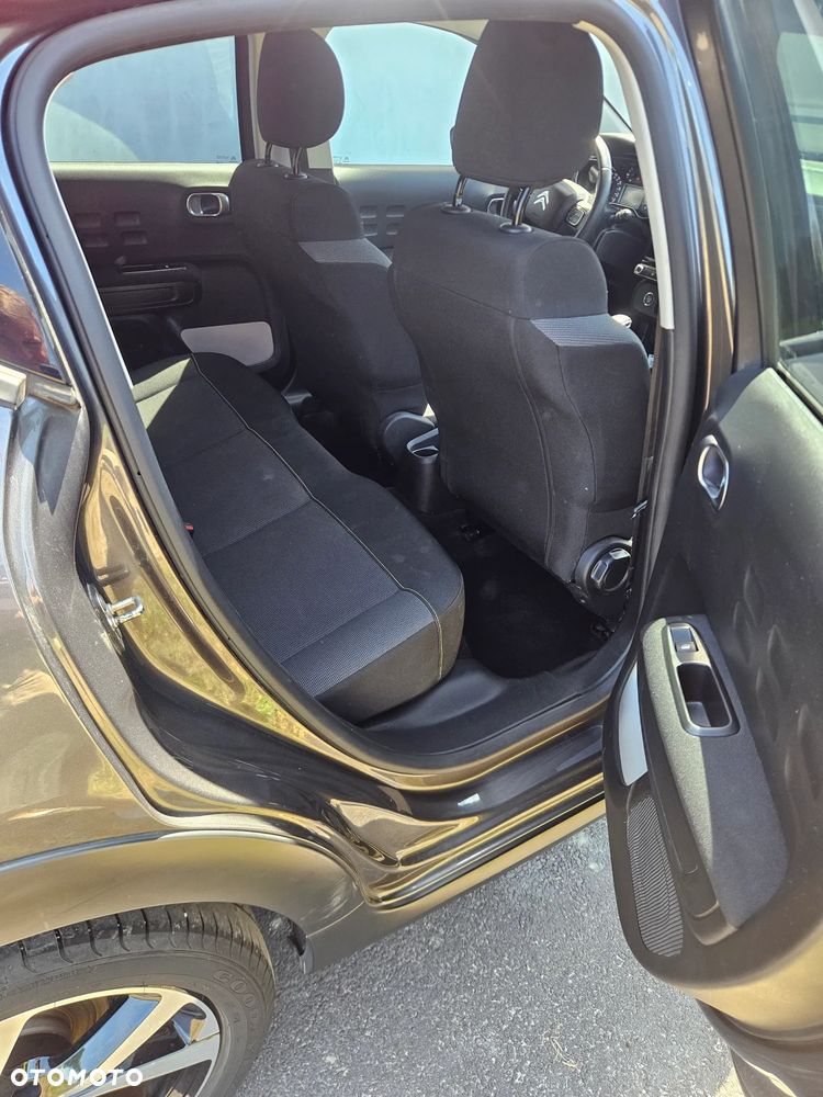 Citroën C3 BlueHDi 100 S&S PLUS - 10