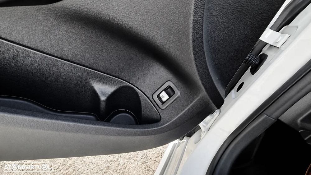 Mercedes-Benz C 300 de T 9G-TRONIC AMG Line - 8