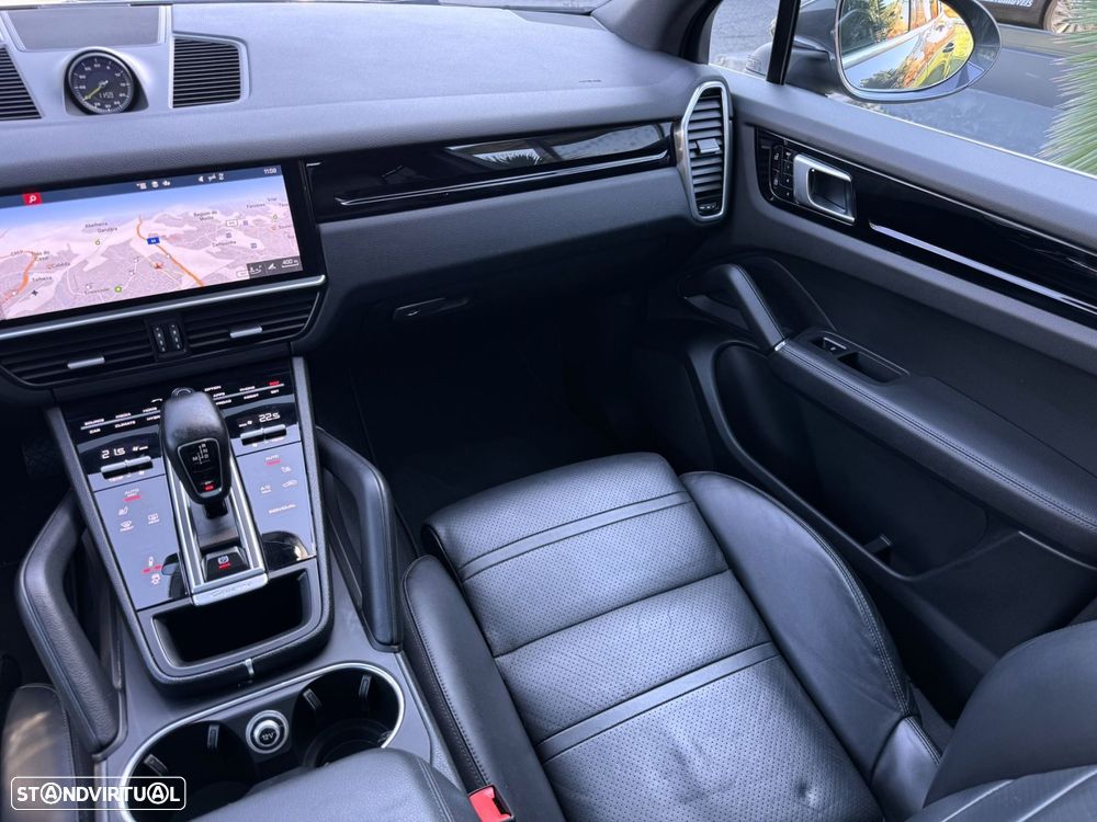 Porsche Cayenne E-Hybrid - 29