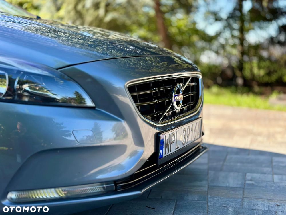 Volvo V40 D2 Momentum - 13