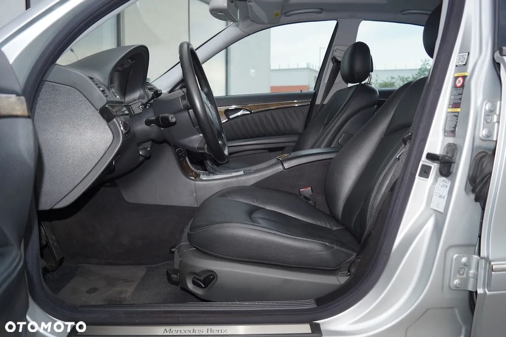 Mercedes-Benz Klasa E 200 Kompressor Automatik Avantgarde - 16