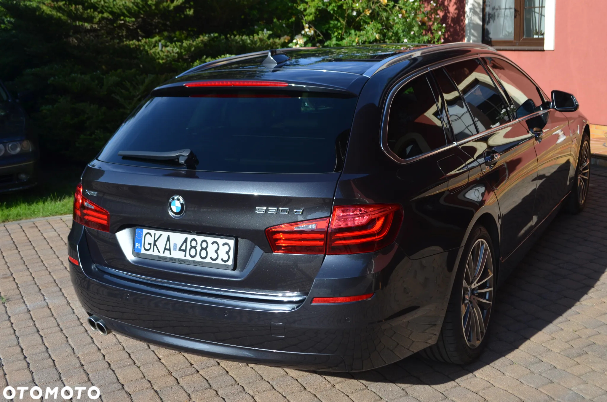 BMW Seria 5 530d xDrive Luxury Line - 2