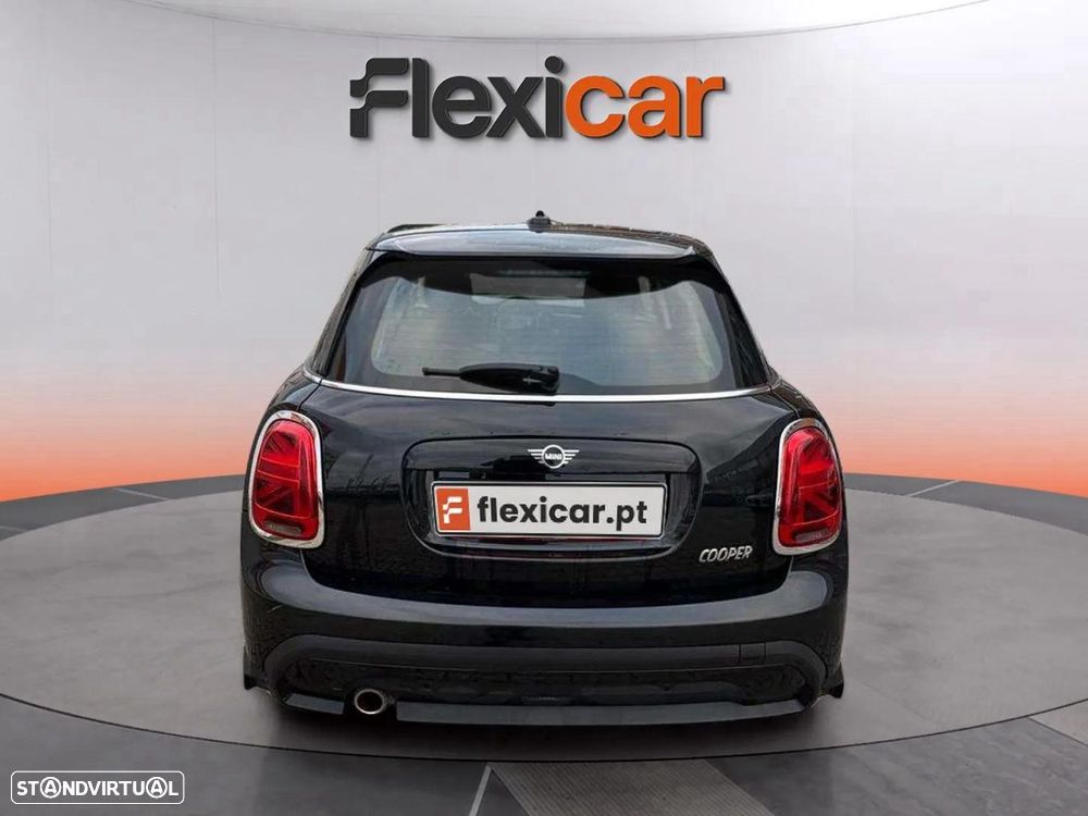 MINI 5 Portas Cooper Auto - 6