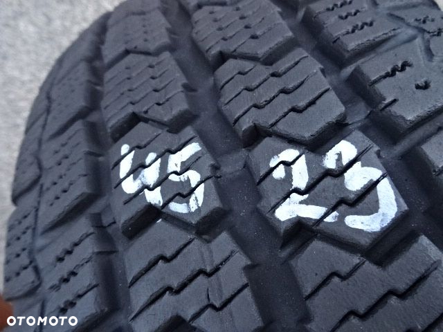 205/65/R16C 107/105T Continental Vanco Four Season 2 - 8