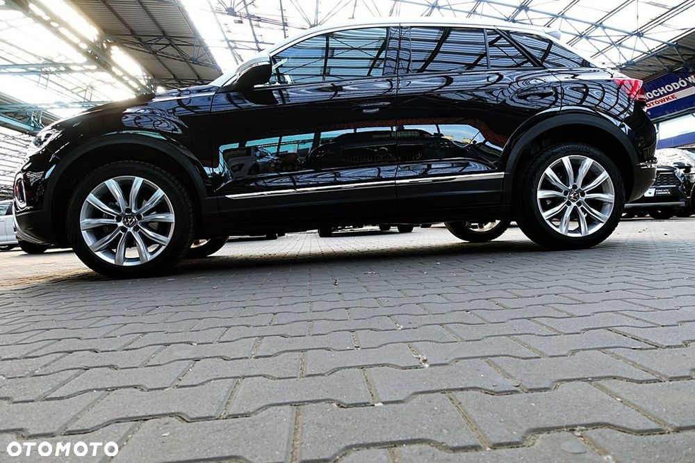 Volkswagen T-Roc - 8