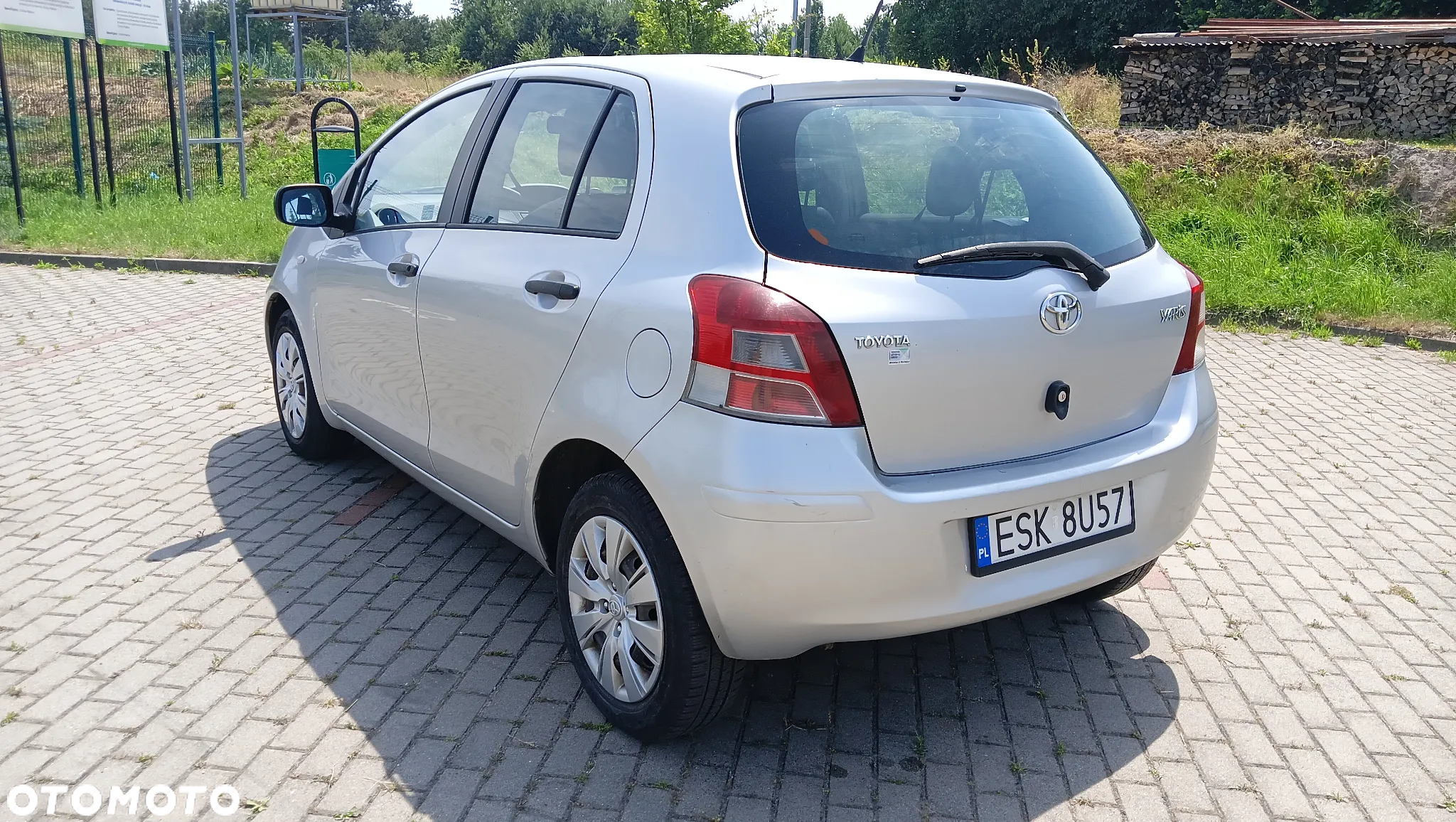 Toyota Yaris 1.4 D-4D Active - 8