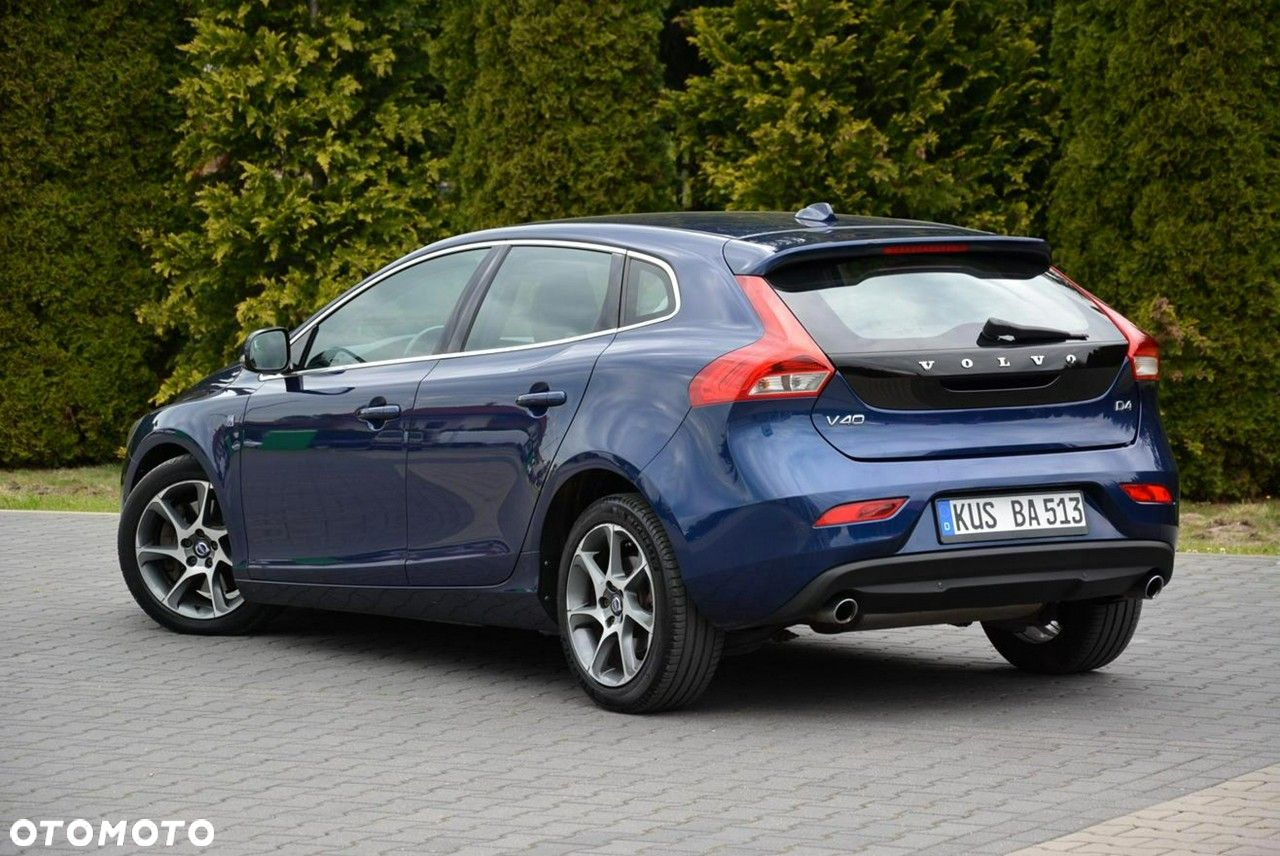 Volvo V40 D4 Ocean Race - 7