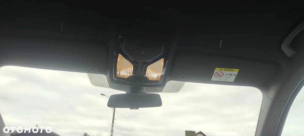 BMW Seria 5 520d Touring - 34
