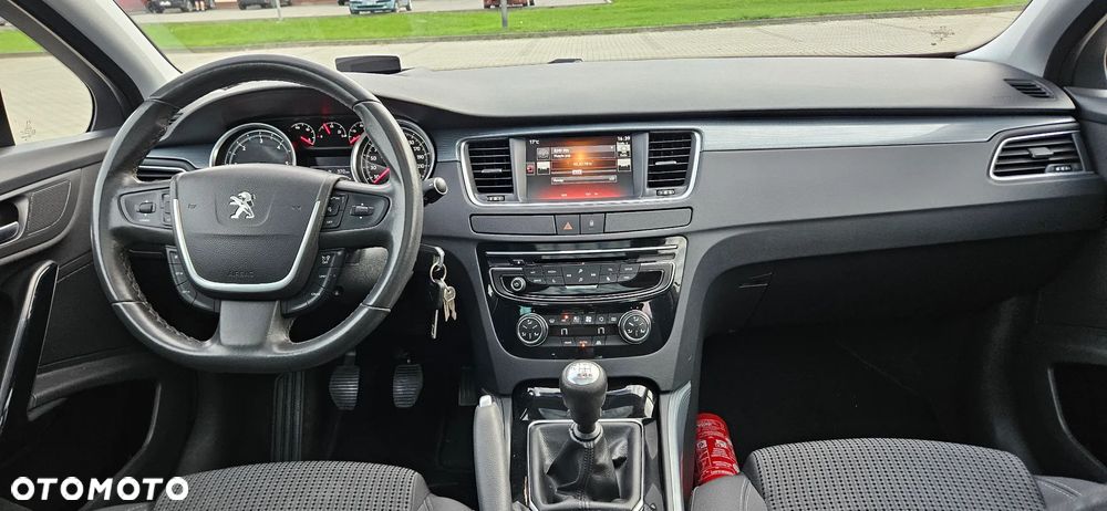 Peugeot 508 SW e-HDi 115 Stop&Start Access - 8