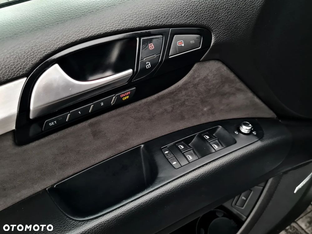Audi Q7 3.0 TDI DPF clean quattro tiptronic - 28