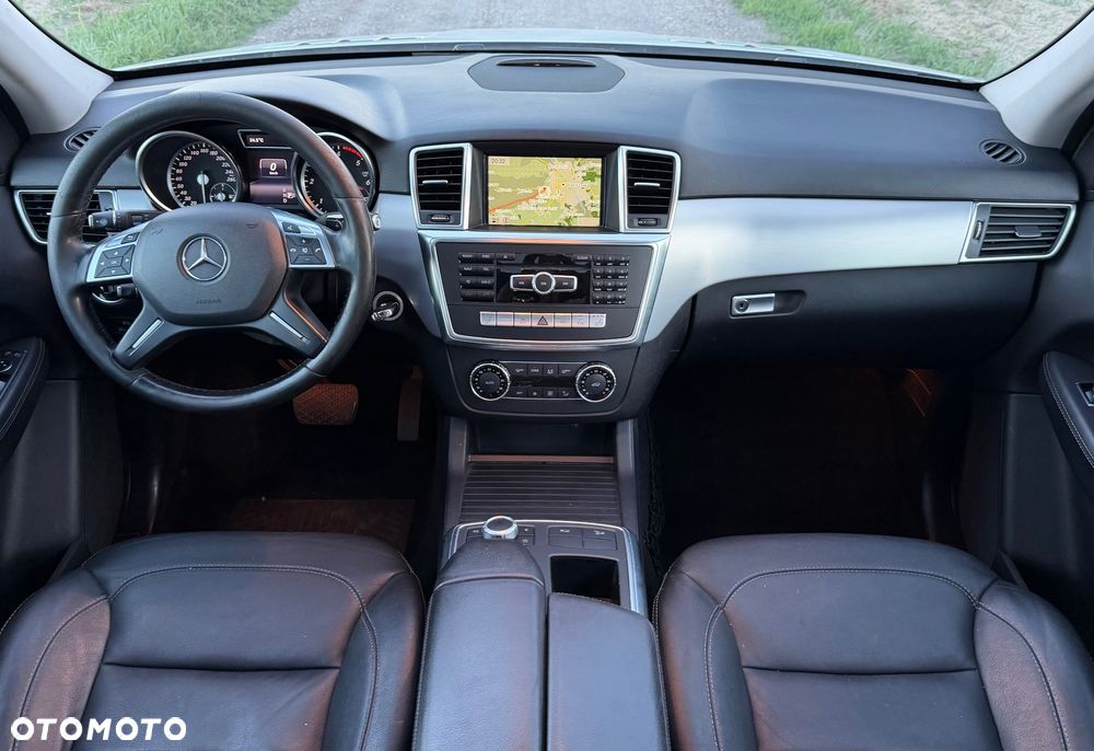 Mercedes-Benz ML - 9