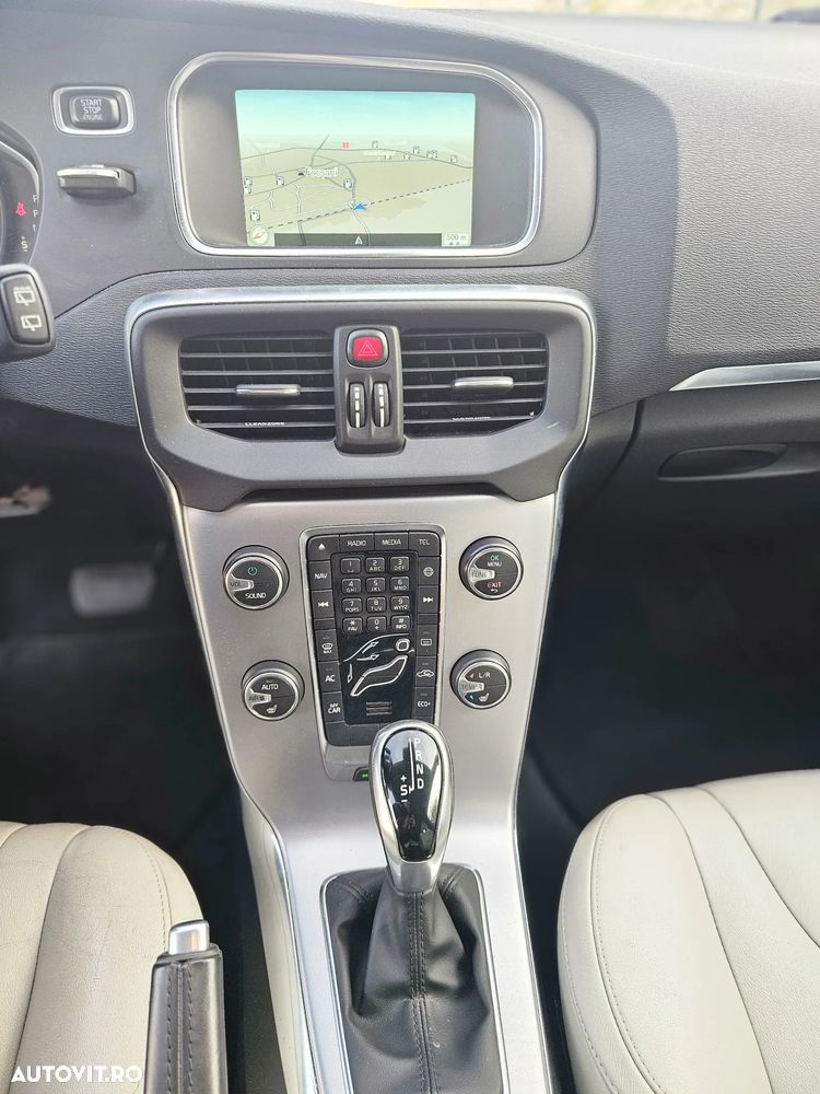 Volvo V40 - 5
