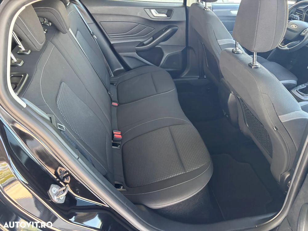 Ford Focus 1.5 EcoBlue Trend Edition - 36