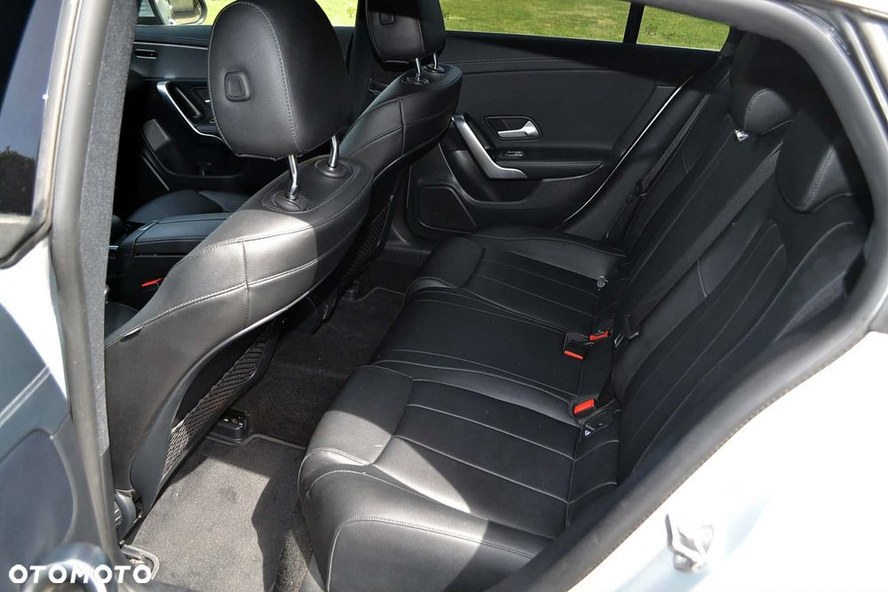 Mercedes-Benz CLA 200 d Edition 1 8G-DCT - 28